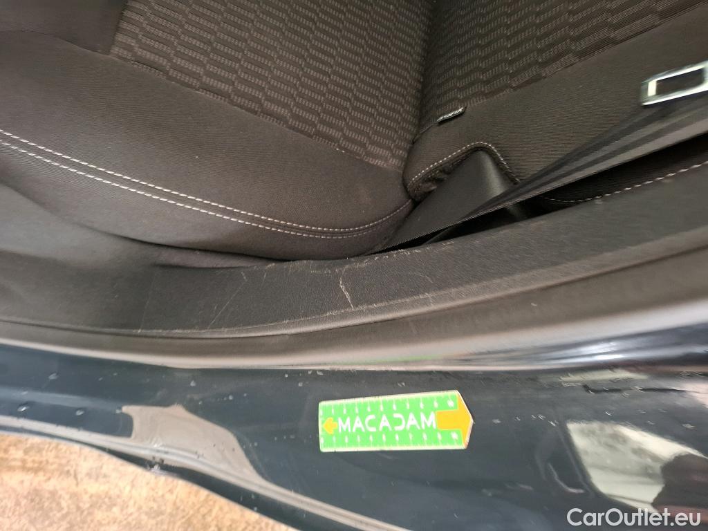  Peugeot  208  Active Business 1.2 80CV BVM5 E6dT #43