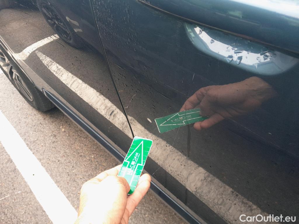  Volvo  XC90 VOLVO  / 2019 / 5P / todoterreno 2.0 B5 D AWD Momentum Auto #4