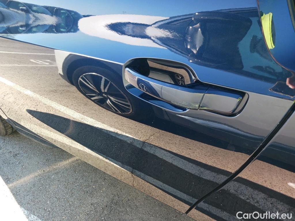  Bmw  I3  BMW / 2017 / 5P / berlina con portón 120ah #11