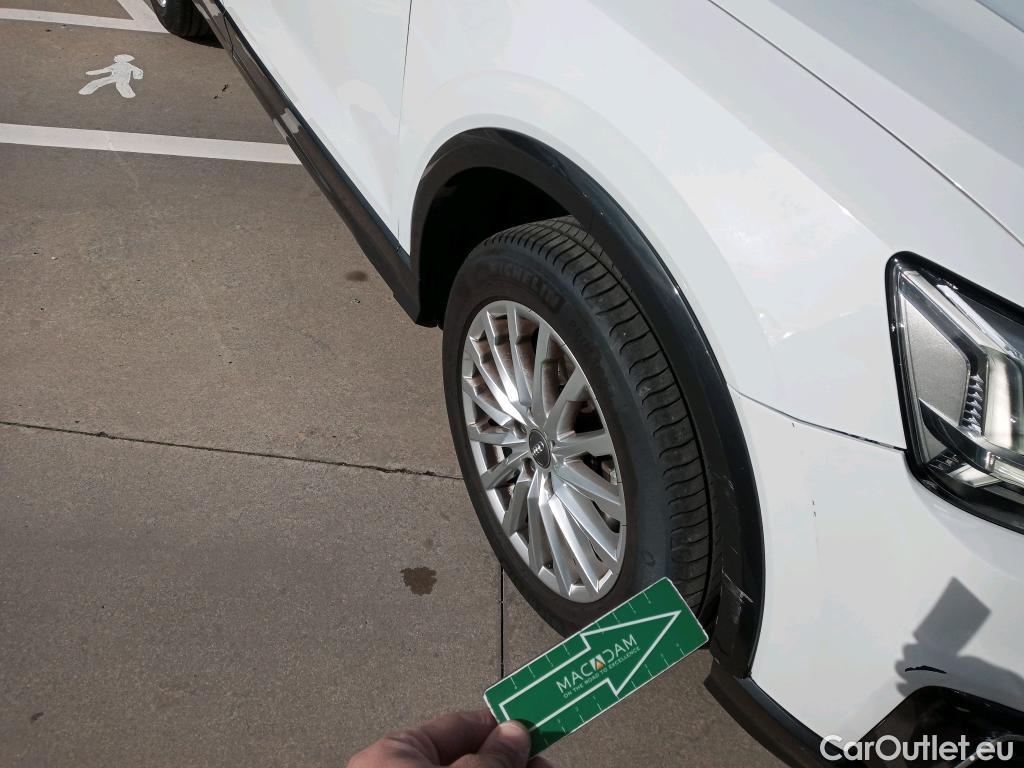  Audi  Q2 AUDI  / 2016 / 5P / todoterreno Design 30 TFSI 85kW (116CV) #35