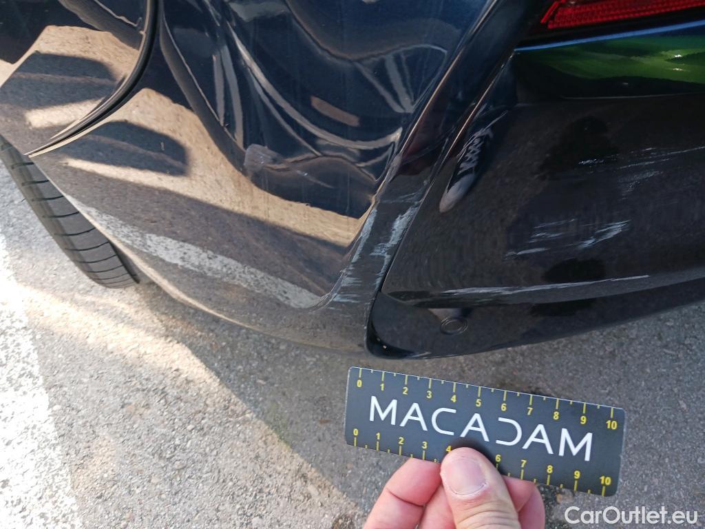  Bmw  I3  BMW / 2017 / 5P / berlina con portón 120ah #10