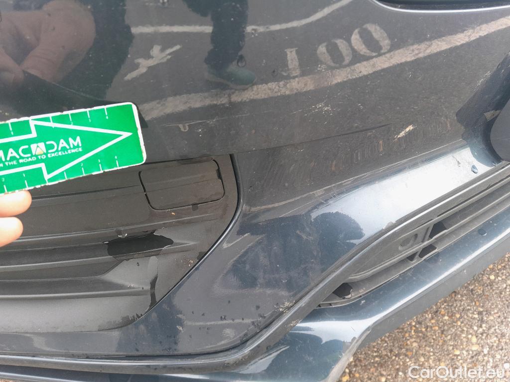  Volvo  XC90 VOLVO  / 2019 / 5P / todoterreno 2.0 B5 D AWD Momentum Auto #28