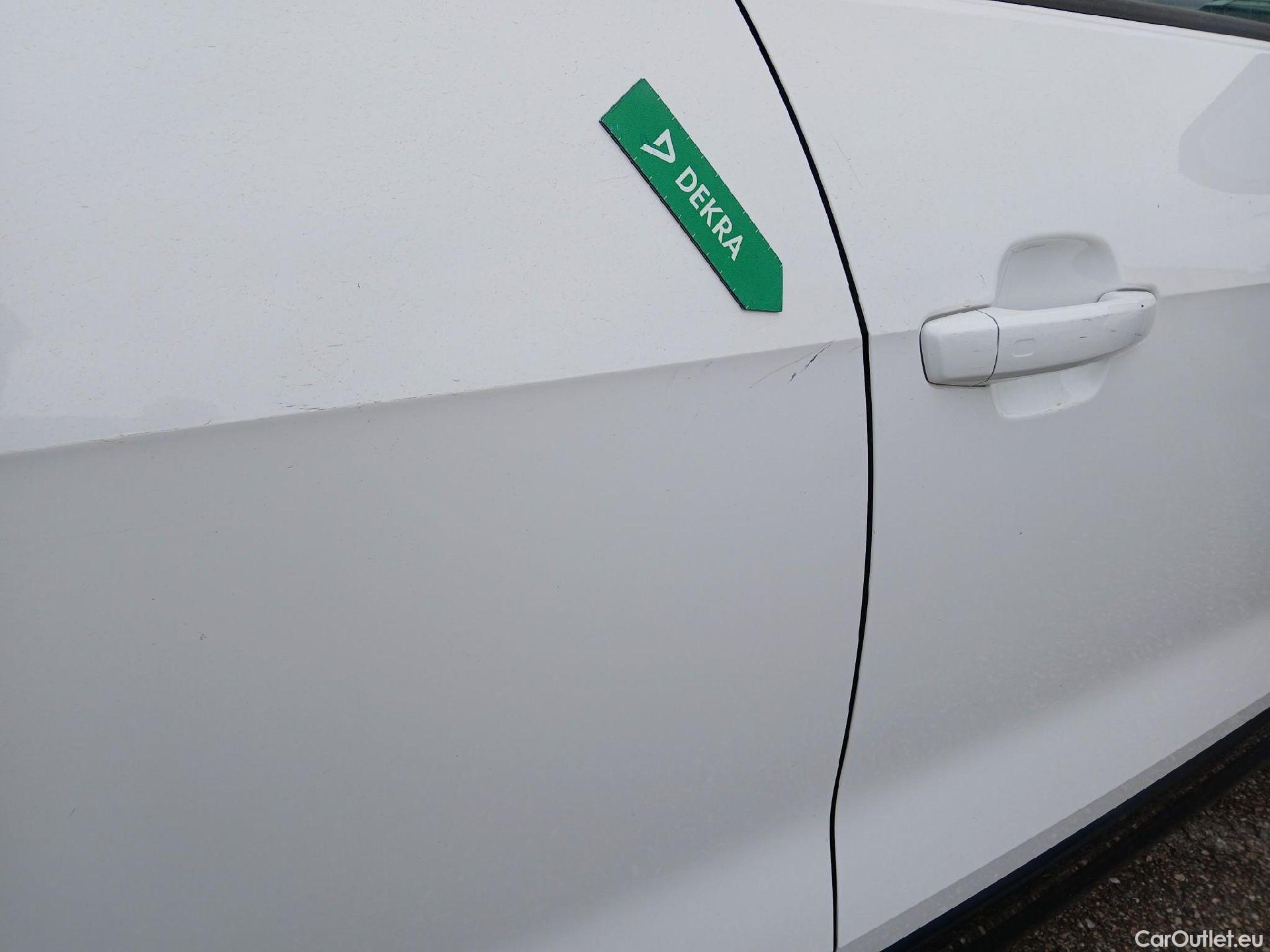  Audi  Q2 AUDI  / 2020 / 5P / todoterreno Advanced 35 TFSI 110kW (150CV) S tronic (AC) #19