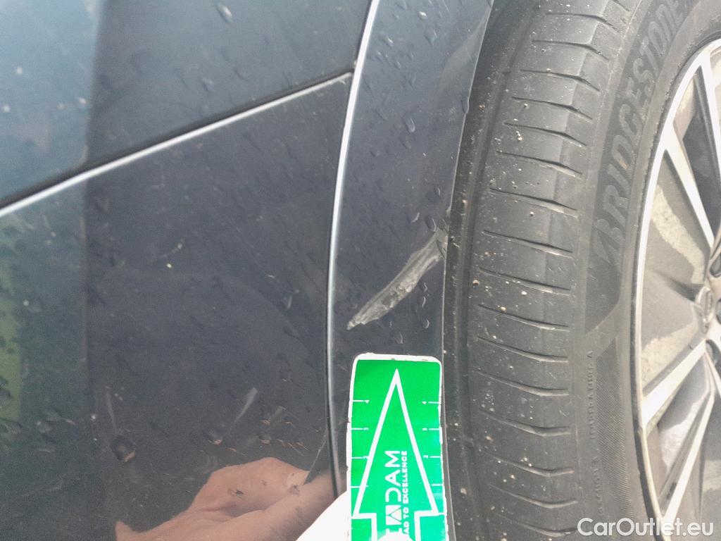  Volvo  XC90 VOLVO  / 2019 / 5P / todoterreno 2.0 B5 D AWD Momentum Auto #35