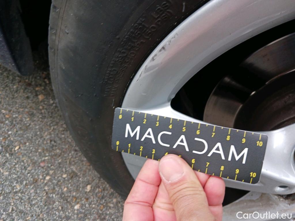  Bmw  Serie 2 BMW  Active Tourer/2018/5P/monovolumen compacto 225xe iPerformance #14