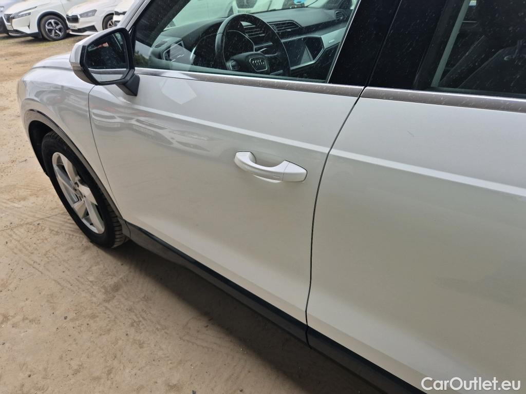  Audi  Q3 AUDI  / 2018 / 5P / todoterreno Advanced 35 TDI 110kW (150CV) S tronic #15