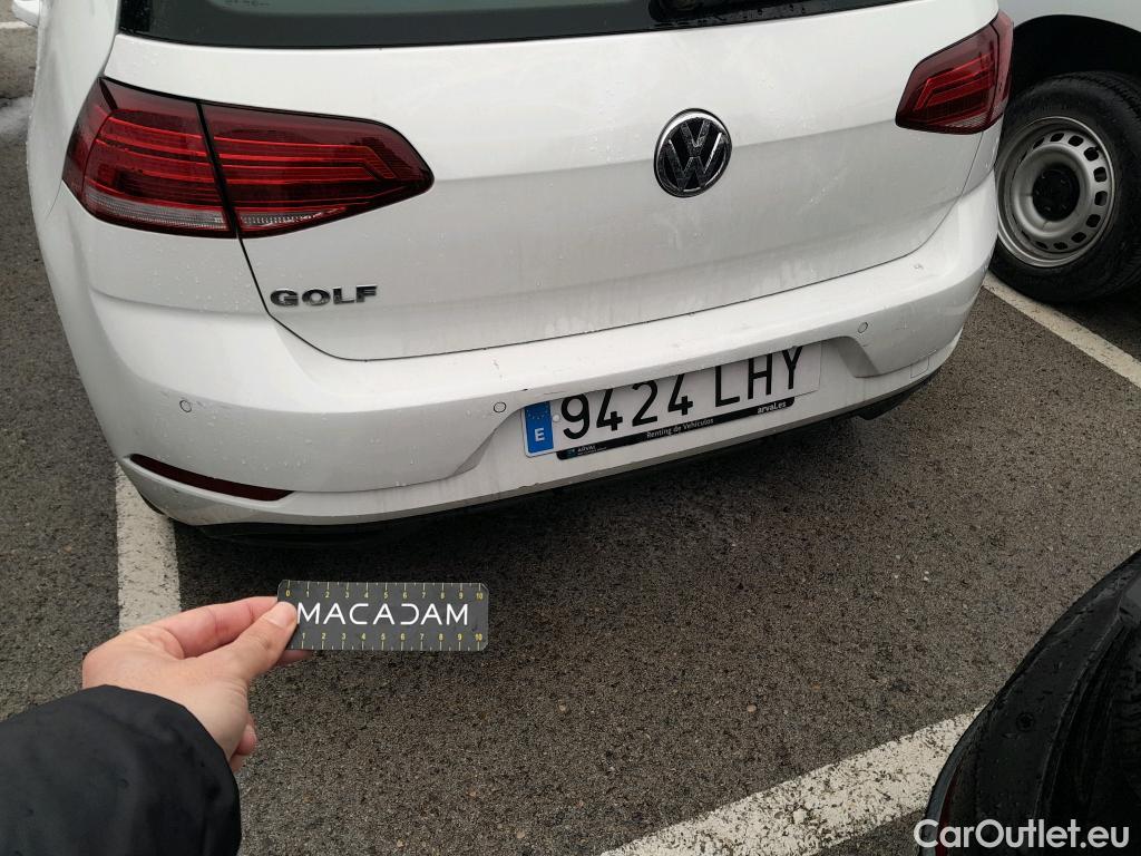  Volkswagen  Golf  VOLKSWAGEN / 2016 / 5P / berlina con portón Last Edition 1.6 TDI 85kW (115CV) #15