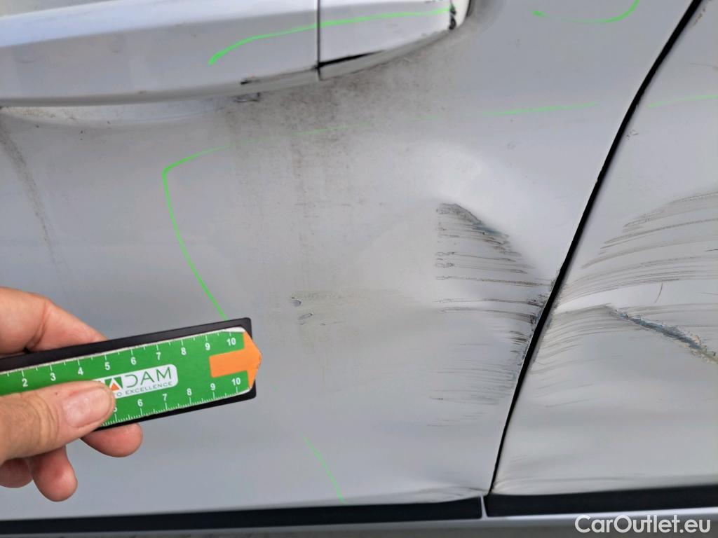  Bmw  X1 BMW  / 2019 / 5P / todoterreno sDrive18d #2