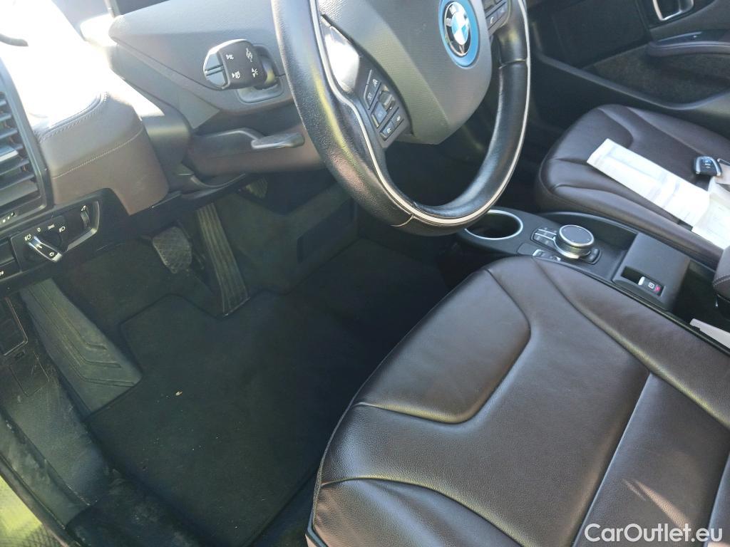  Bmw  I3  BMW / 2017 / 5P / berlina con portón 120ah #17