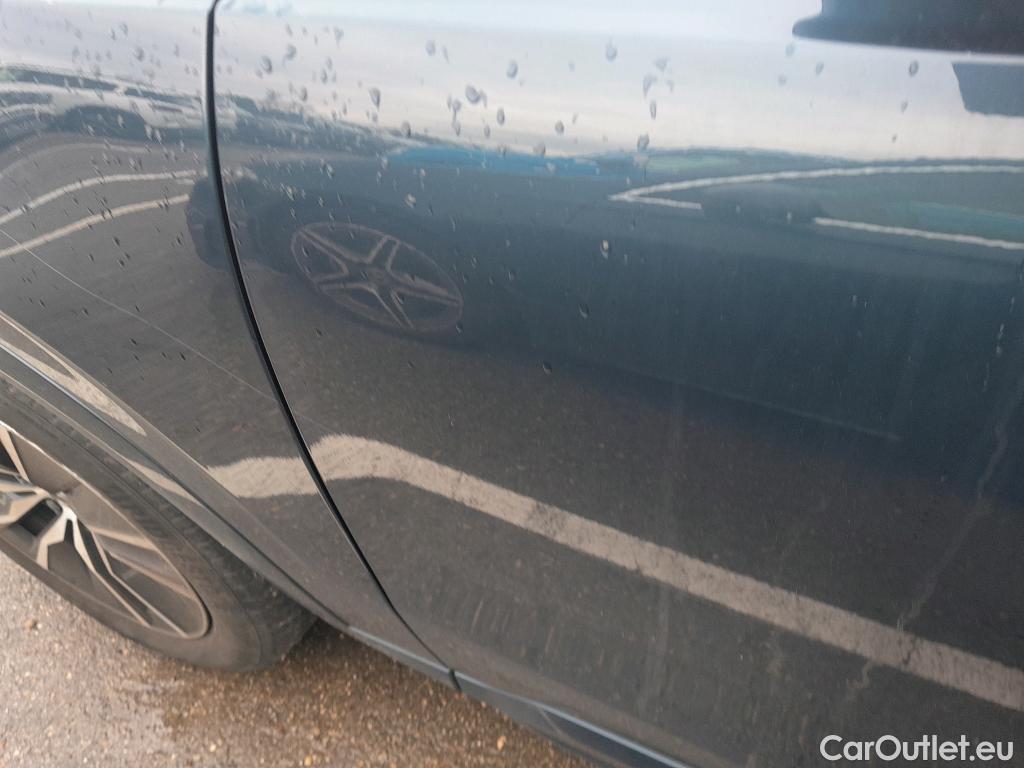  Volvo  XC90 VOLVO  / 2019 / 5P / todoterreno 2.0 B5 D AWD Momentum Auto #9