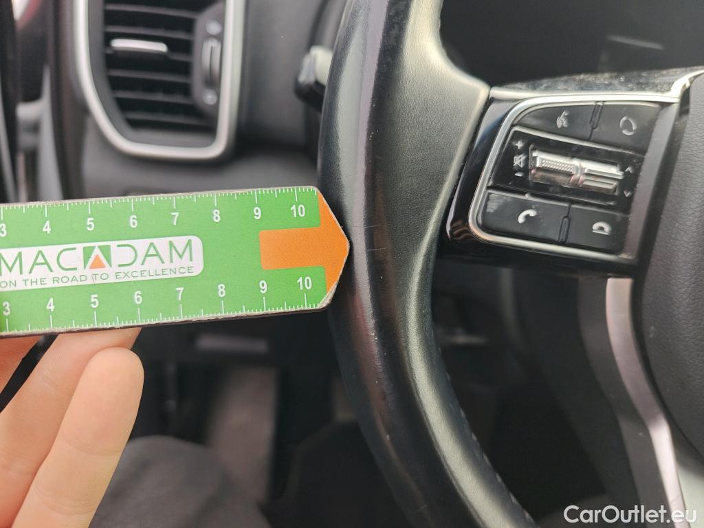  KIA  Sportage KIA  / 2018 / 5P / todoterreno 1.6 MHEV Business 100kW (136CV) 4x2 #68