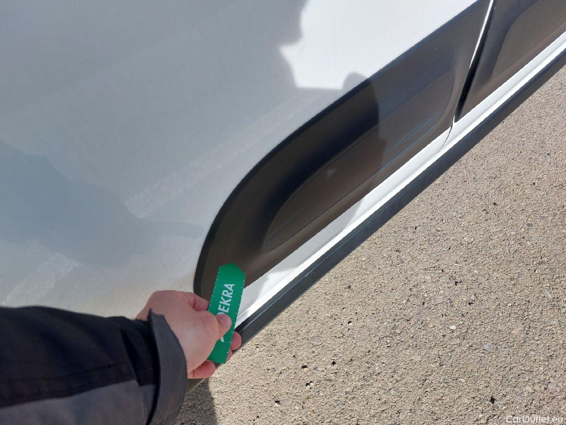  Citroen  C3 CITROEN  / 2020 / 5P / berlina con portón PureTech 60kW (83CV) Feel Pack (CX) #15