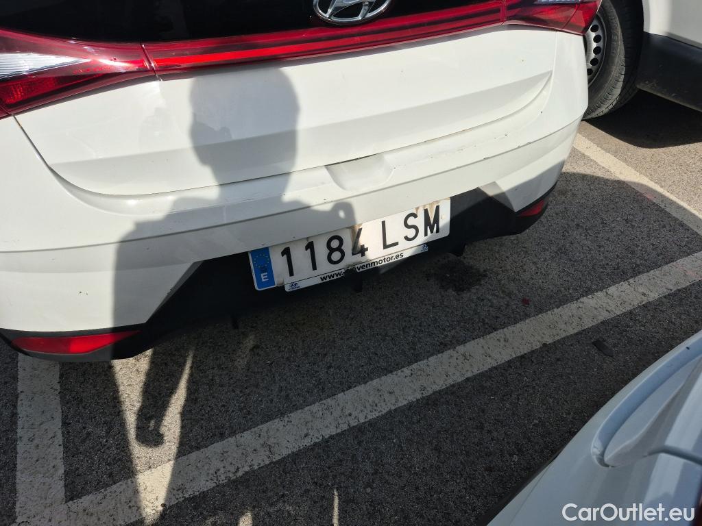  Hyundai  i20 HYUNDAI  / 2020 / 5P / berlina con portón 1.0 TGDI 74kW (100CV) 48V Essence #34