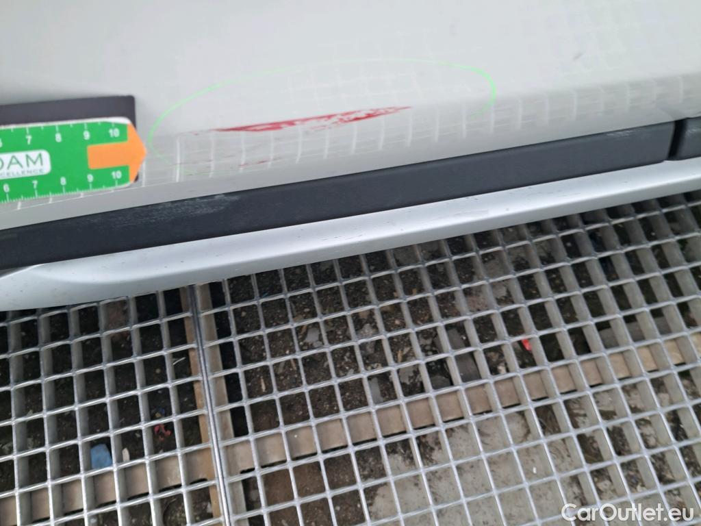  Bmw  X1 BMW  / 2019 / 5P / todoterreno sDrive18d #12