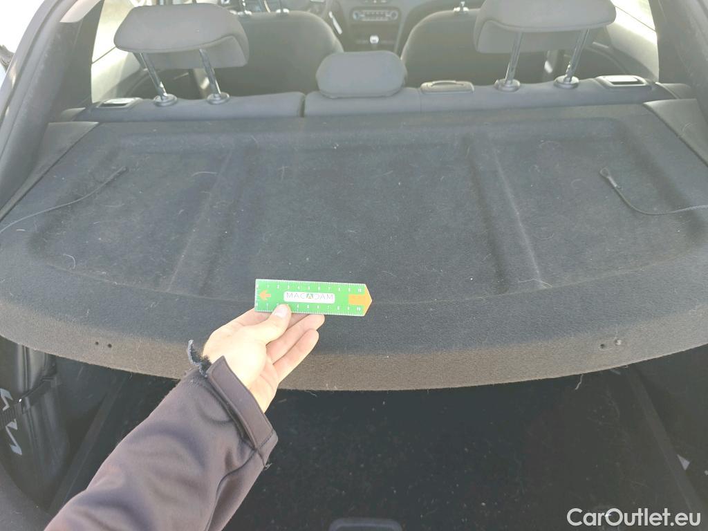  KIA  XCeed KIA  / 2019 / 5P / todoterreno 1.0 T-GDi Drive 88kW (120CV) #10