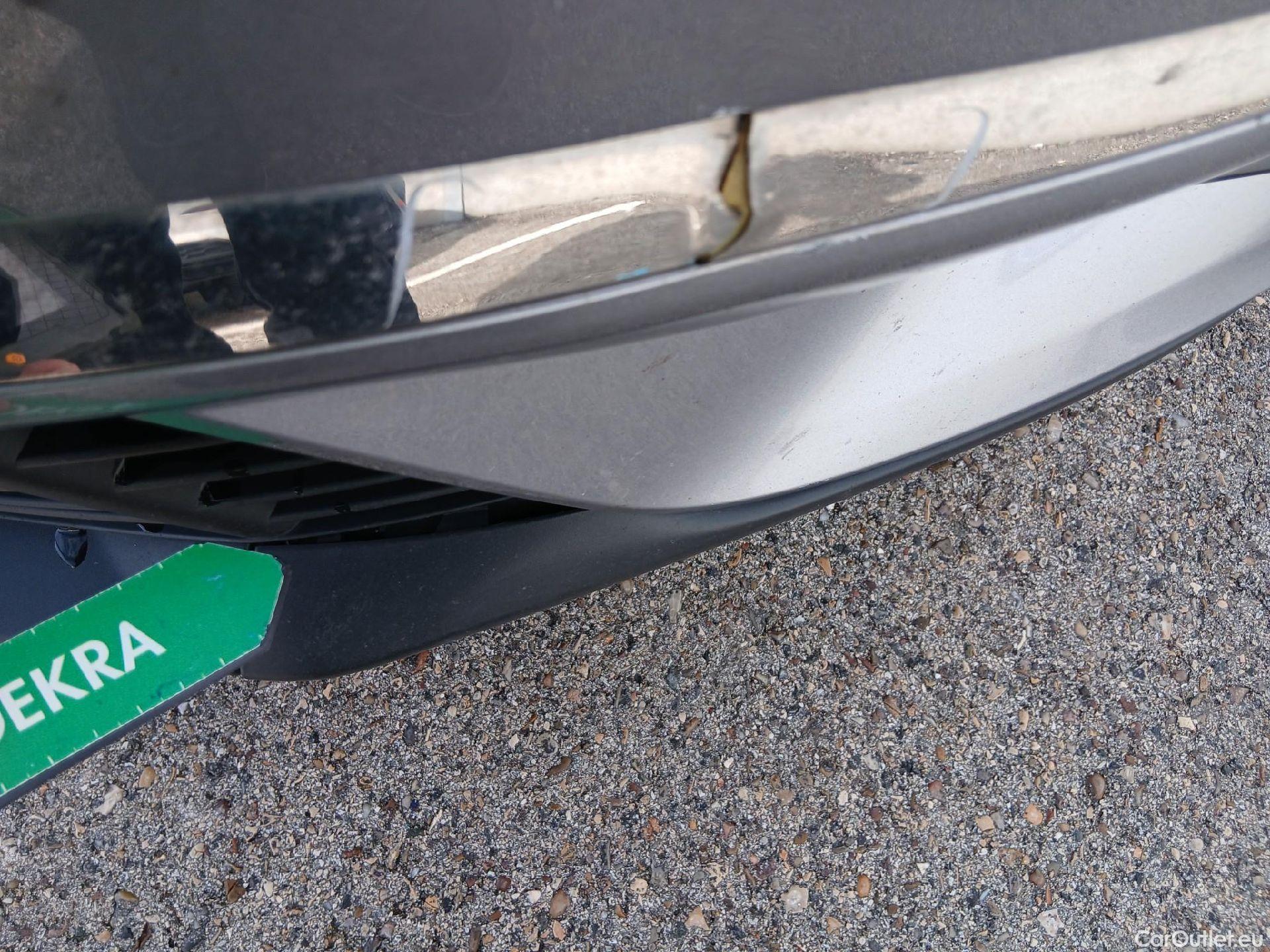  DS  DS7 DS DS 7 Crossback / 2017 / 5P / todoterreno BlueHDi DE 96kW (130CV) BE CHIC (AC) #18