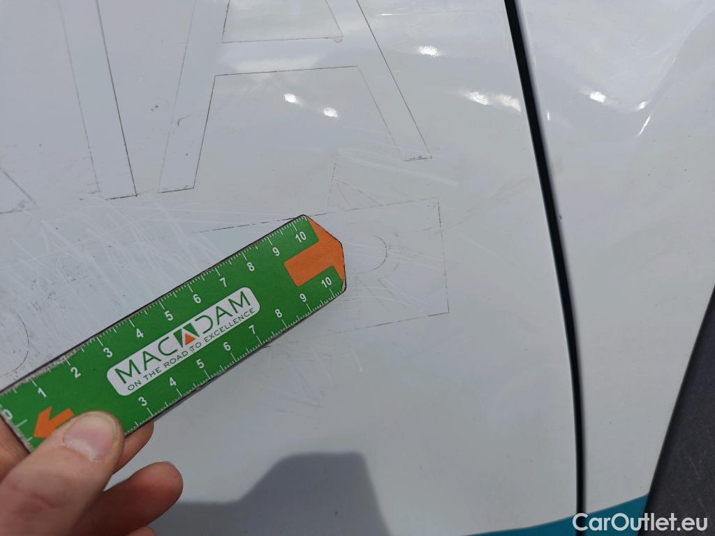  KIA  Sportage KIA  / 2018 / 5P / todoterreno 1.6 MHEV Business 100kW (136CV) 4x2 #27