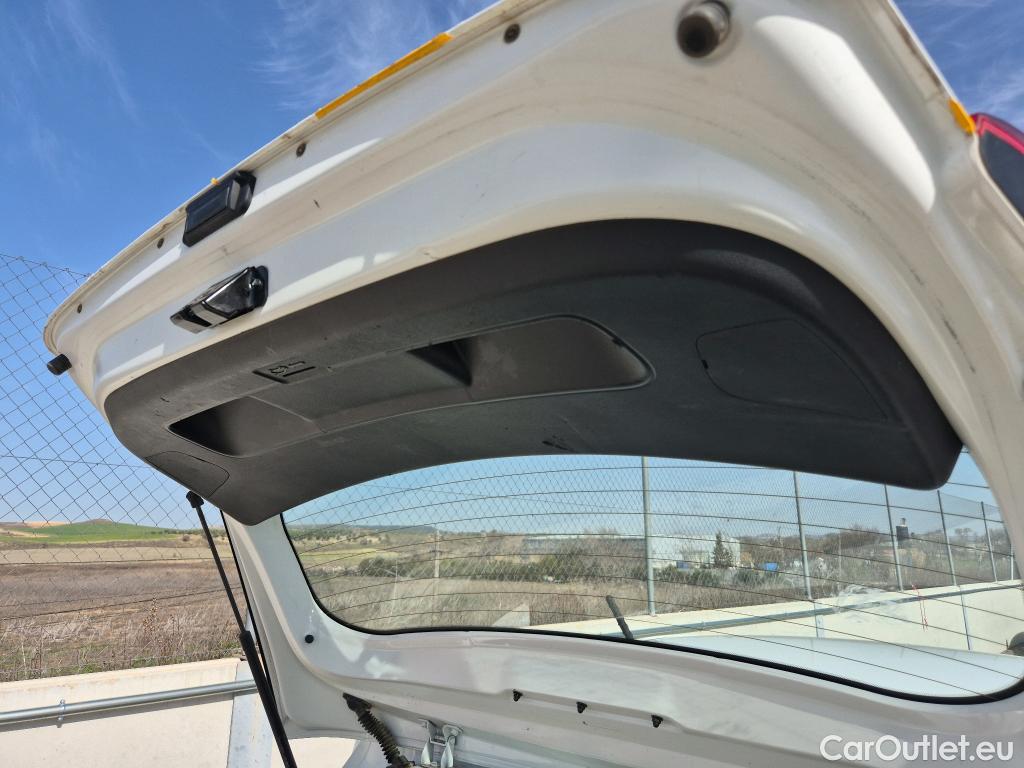  Hyundai  i20 HYUNDAI  / 2020 / 5P / berlina con portón 1.0 TGDI 74kW (100CV) 48V Essence #19