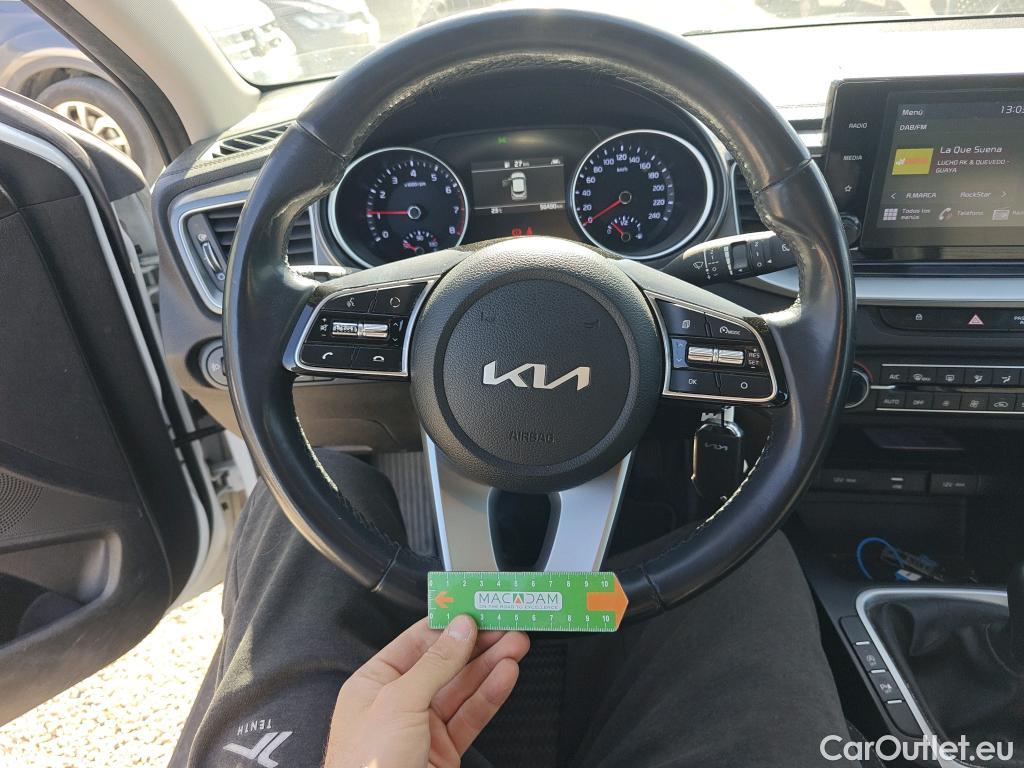  KIA  XCeed KIA  / 2019 / 5P / todoterreno 1.0 T-GDi Drive 88kW (120CV) #30