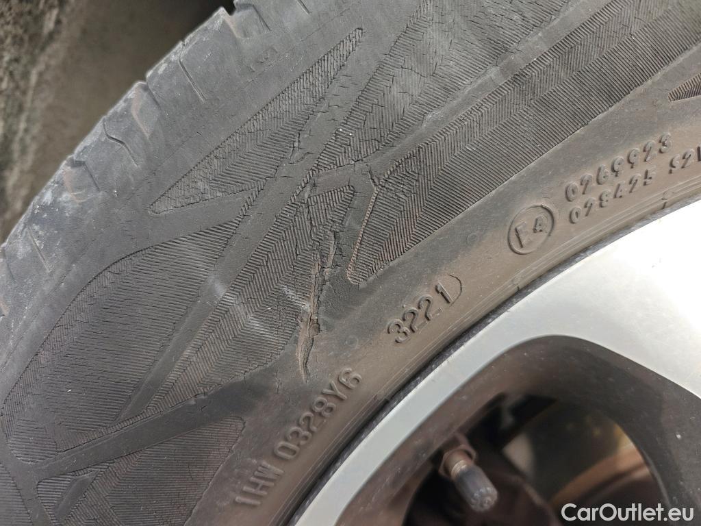  KIA  Sportage KIA  / 2018 / 5P / todoterreno 1.6 MHEV Business 100kW (136CV) 4x2 #11