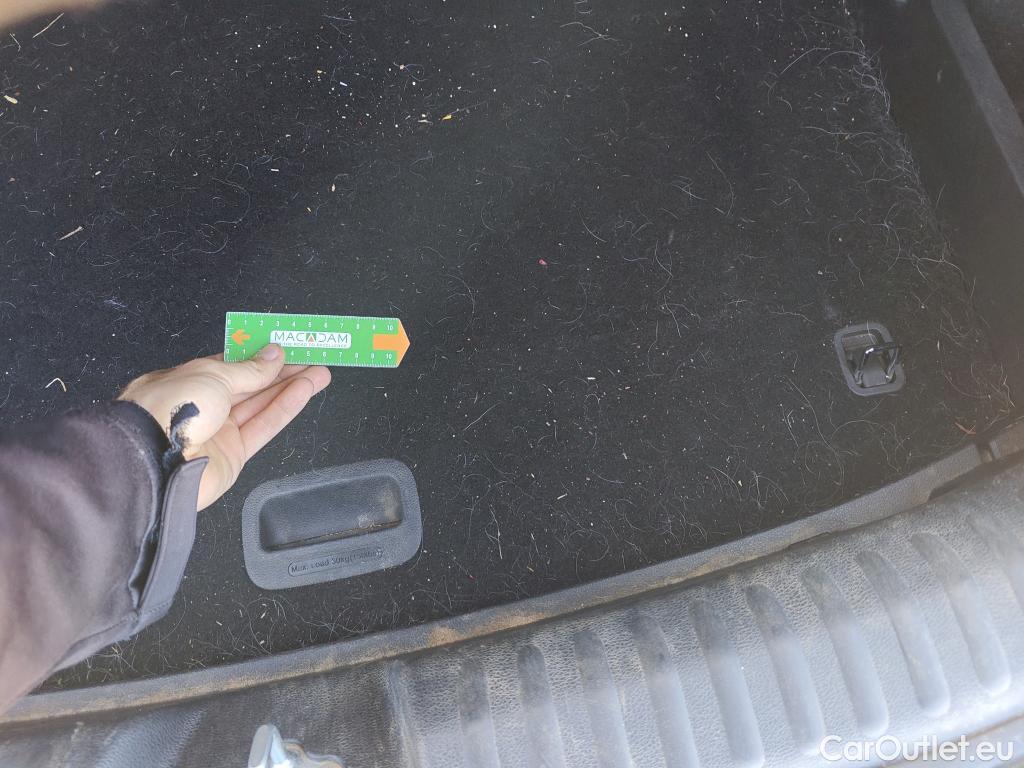  KIA  XCeed KIA  / 2019 / 5P / todoterreno 1.0 T-GDi Drive 88kW (120CV) #13