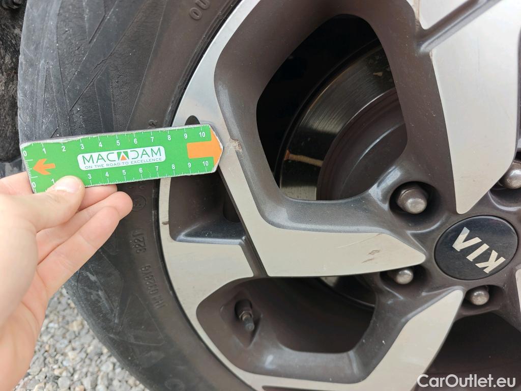  KIA  Sportage KIA  / 2018 / 5P / todoterreno 1.6 MHEV Business 100kW (136CV) 4x2 #18