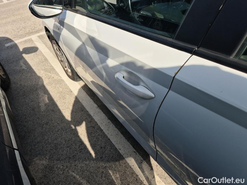  Hyundai  i20 HYUNDAI  / 2020 / 5P / berlina con portón 1.0 TGDI 74kW (100CV) 48V Essence #11