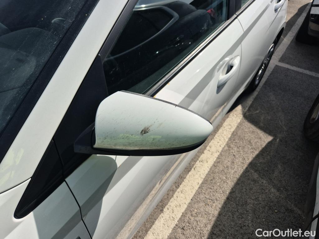  Hyundai  i20 HYUNDAI  / 2020 / 5P / berlina con portón 1.0 TGDI 74kW (100CV) 48V Essence #38