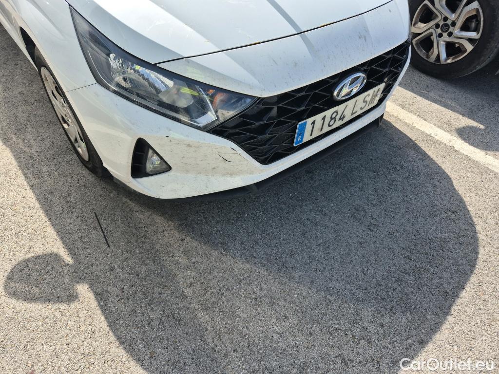  Hyundai  i20 HYUNDAI  / 2020 / 5P / berlina con portón 1.0 TGDI 74kW (100CV) 48V Essence #32