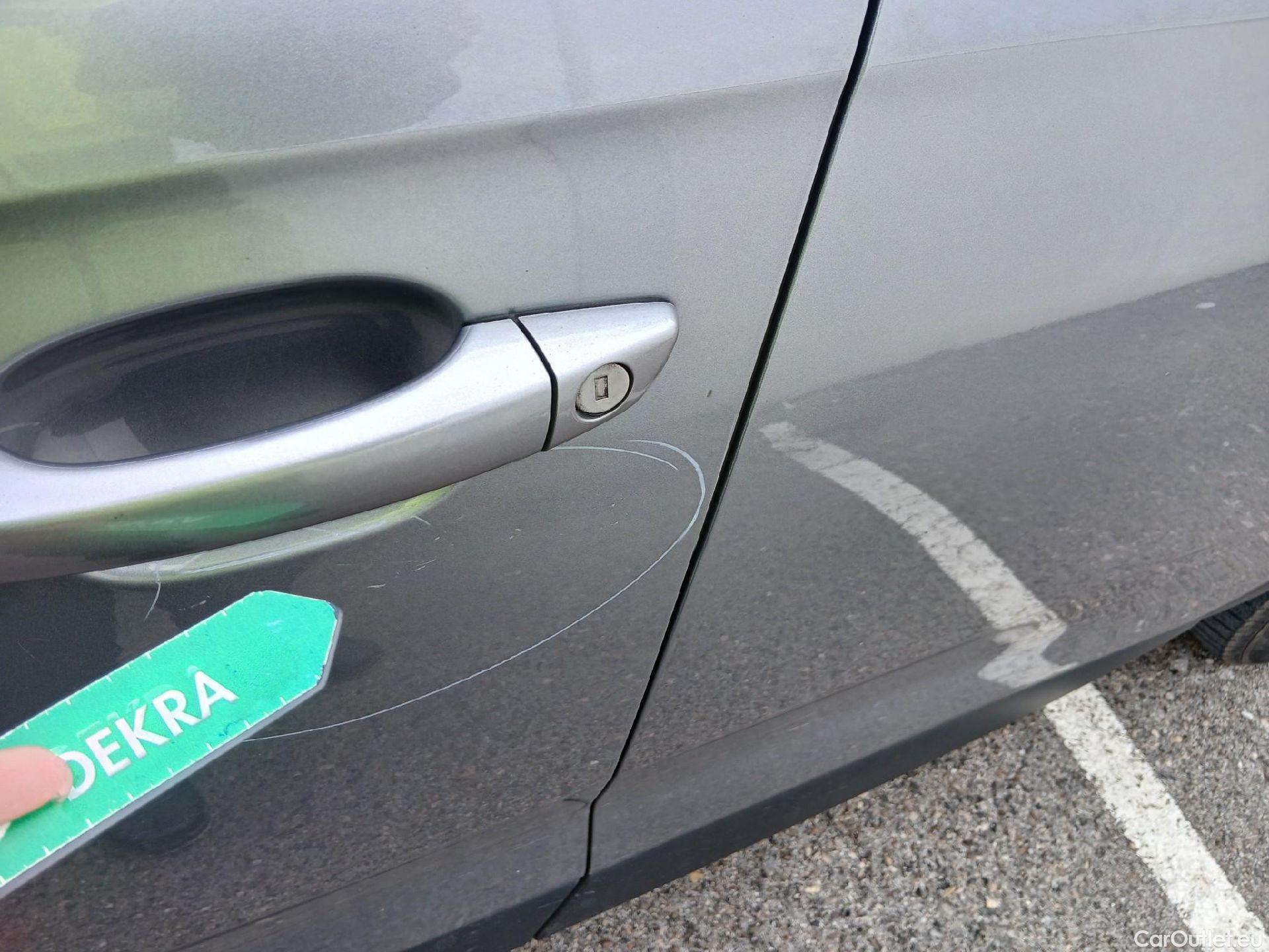  DS  DS7 DS DS 7 Crossback / 2017 / 5P / todoterreno BlueHDi DE 96kW (130CV) BE CHIC (AC) #21