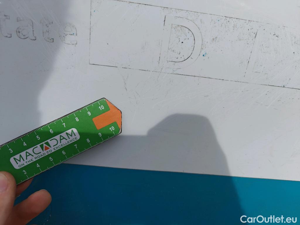  KIA  Sportage KIA  / 2018 / 5P / todoterreno 1.6 MHEV Business 100kW (136CV) 4x2 #28