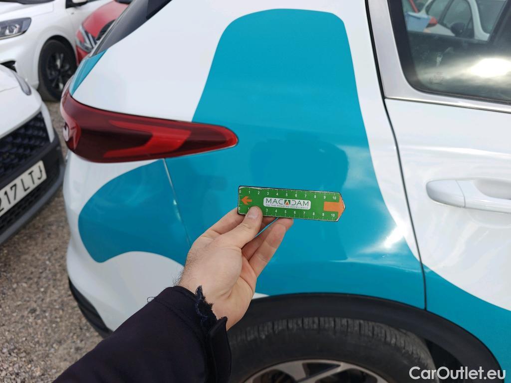  KIA  Sportage KIA  / 2018 / 5P / todoterreno 1.6 MHEV Business 100kW (136CV) 4x2 #80