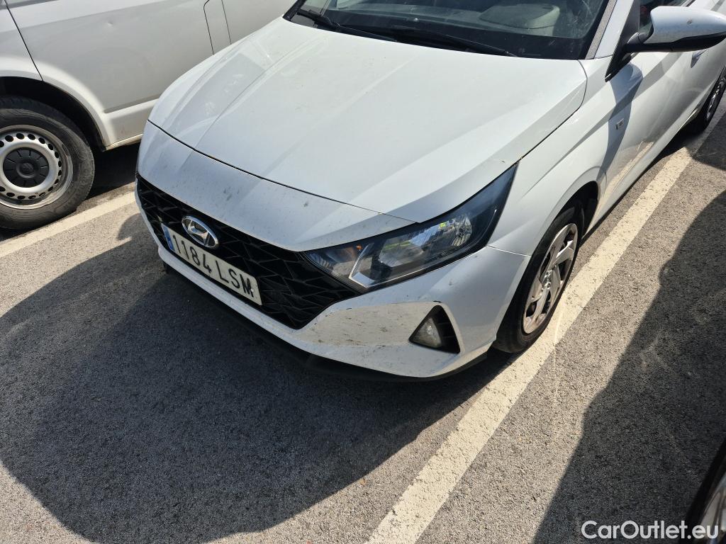  Hyundai  i20 HYUNDAI  / 2020 / 5P / berlina con portón 1.0 TGDI 74kW (100CV) 48V Essence #23