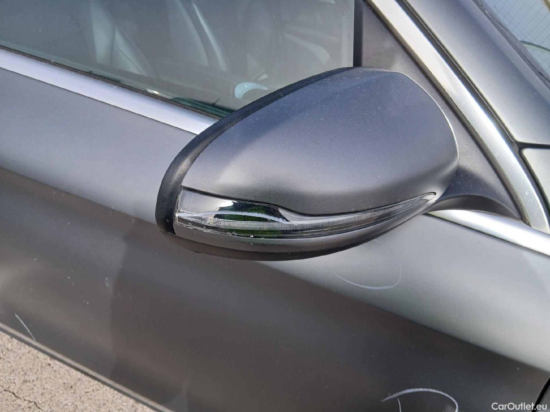  Mercedes  G-Klasee MERCEDES-BENZ GLC Coupé / 2019 / 5P / coupé GLC 220 d 4MATIC #52