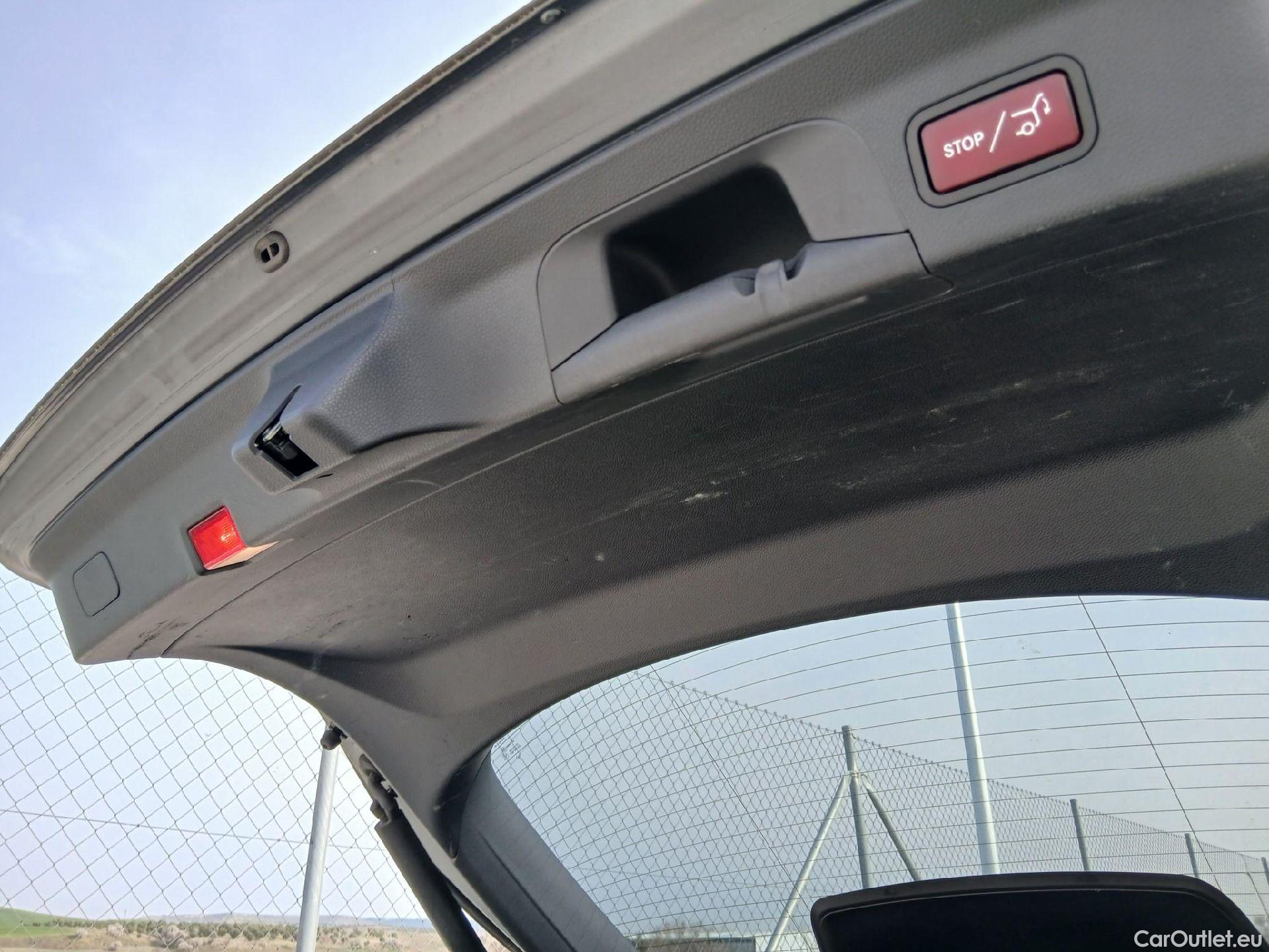  Mercedes  G-Klasee MERCEDES-BENZ GLC Coupé / 2019 / 5P / coupé GLC 220 d 4MATIC #42