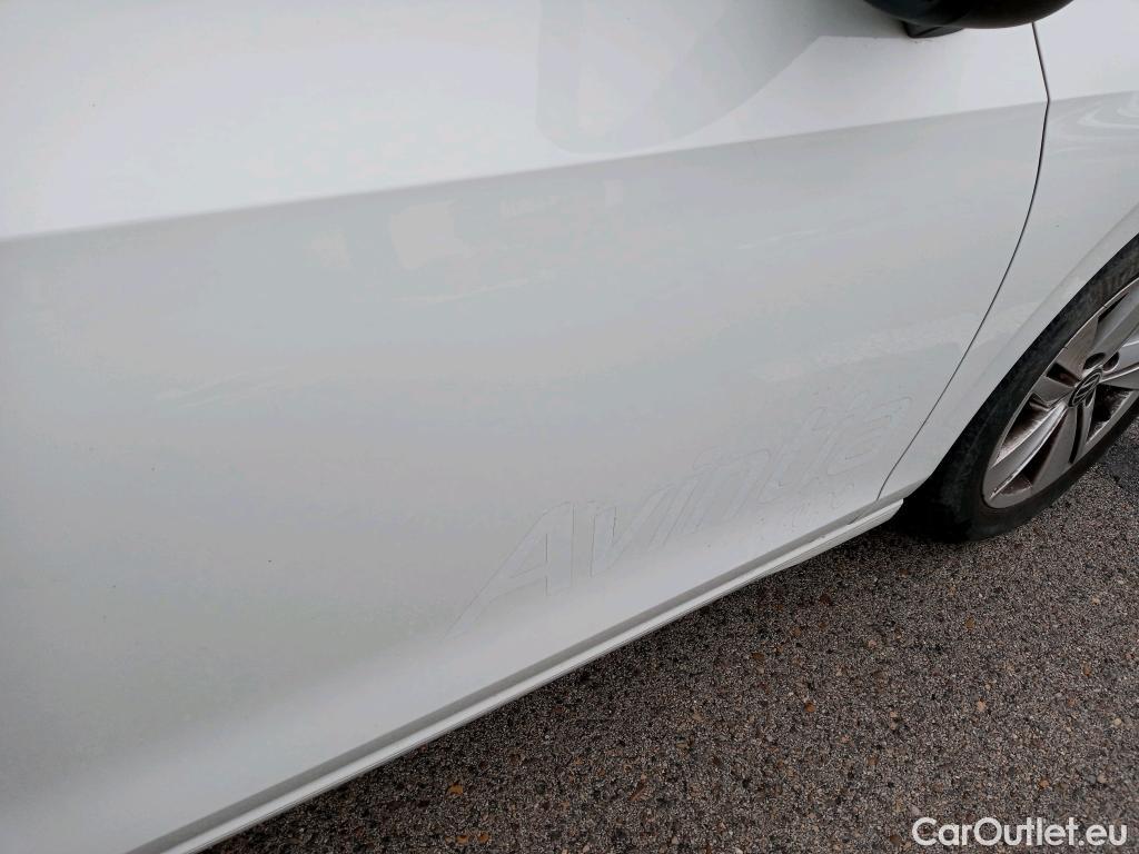  Volkswagen  Golf  VOLKSWAGEN / 2020 / 5P / berlina con portón 2.0 TDI 85kW (115CV) #5