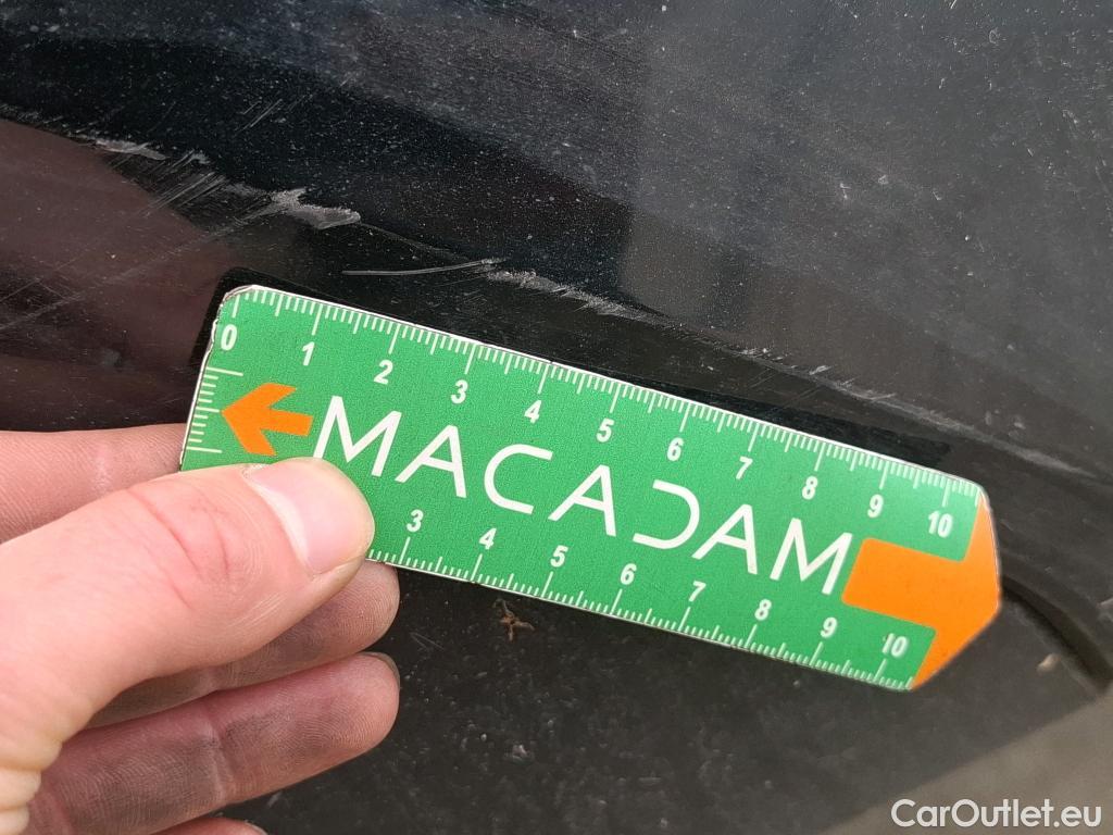  Bmw  Serie 1 BMW Série 1 / 2019 / 5P / Berline 1.5 116D DKG7 Business Design #2