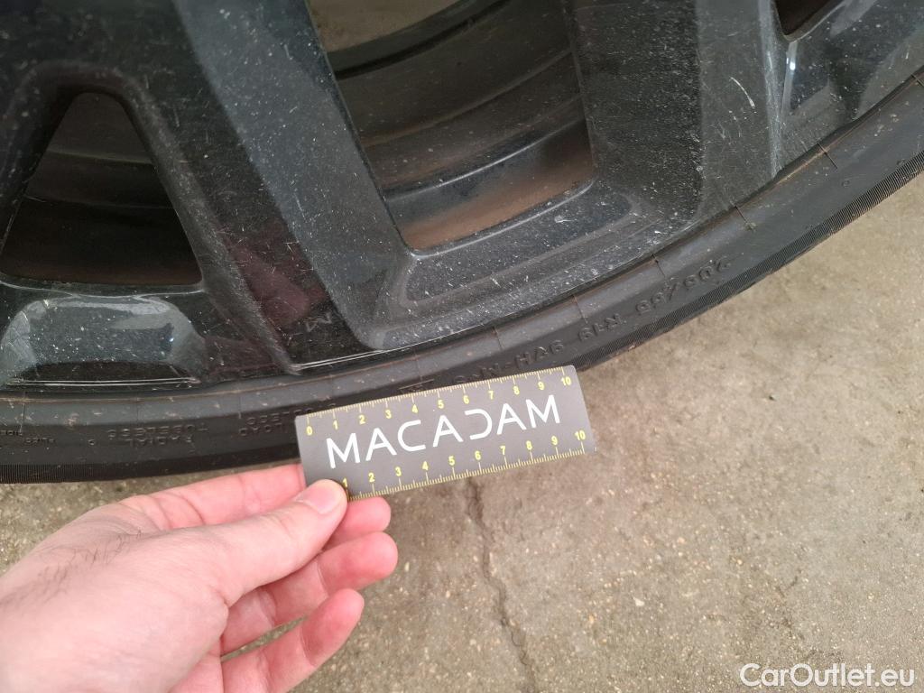  Citroen  C5  Aircross Shine Pack 1.6 PureTech 180CV BVA8 E6d #21