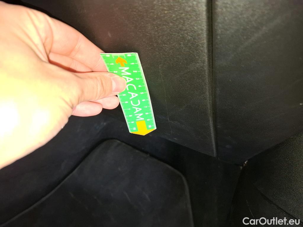  Fiat  500 FIAT X / 2018 / 5P / SUV 1.0 FFly T T3 120ch Cross #30