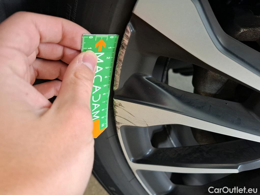  Fiat  500 FIAT X / 2018 / 5P / SUV 1.0 FFly T T3 120ch Cross #17