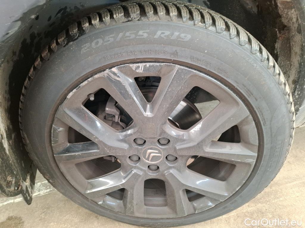  Citroen  C5  Aircross Shine Pack 1.6 PureTech 180CV BVA8 E6d #8