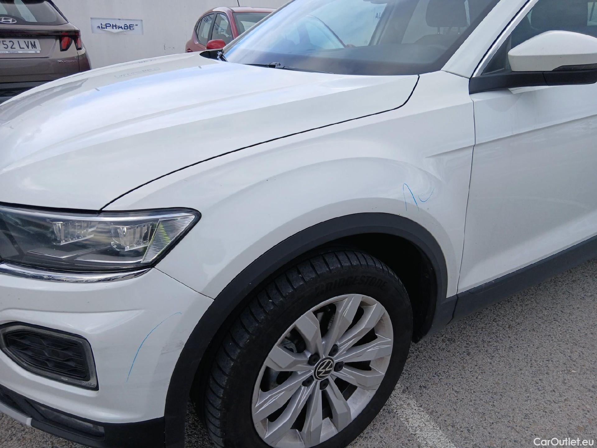  Volkswagen  T-ROC VOLKSWAGEN  / 2017 / 5P / todoterreno Advance 2.0 TDI 85kW (115CV) #11