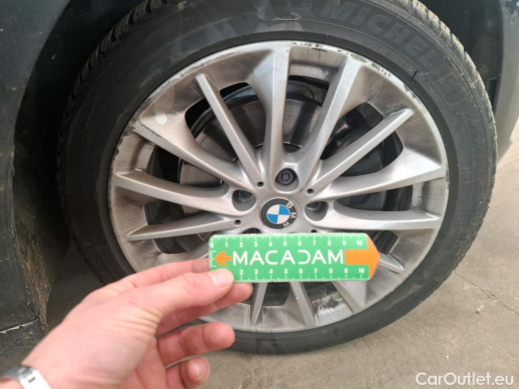  Bmw  Serie 1 BMW Série 1 / 2019 / 5P / Berline 1.5 116D DKG7 Business Design #7