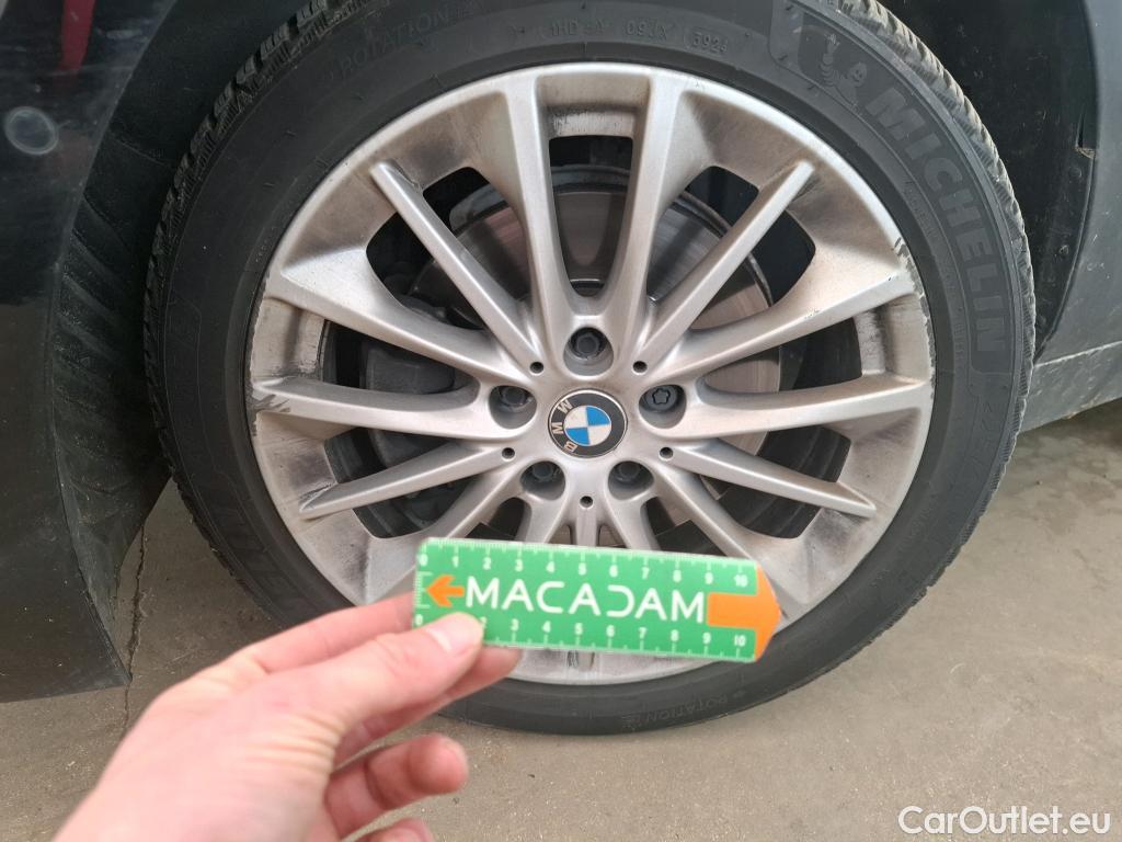  Bmw  Serie 1 BMW Série 1 / 2019 / 5P / Berline 1.5 116D DKG7 Business Design #12