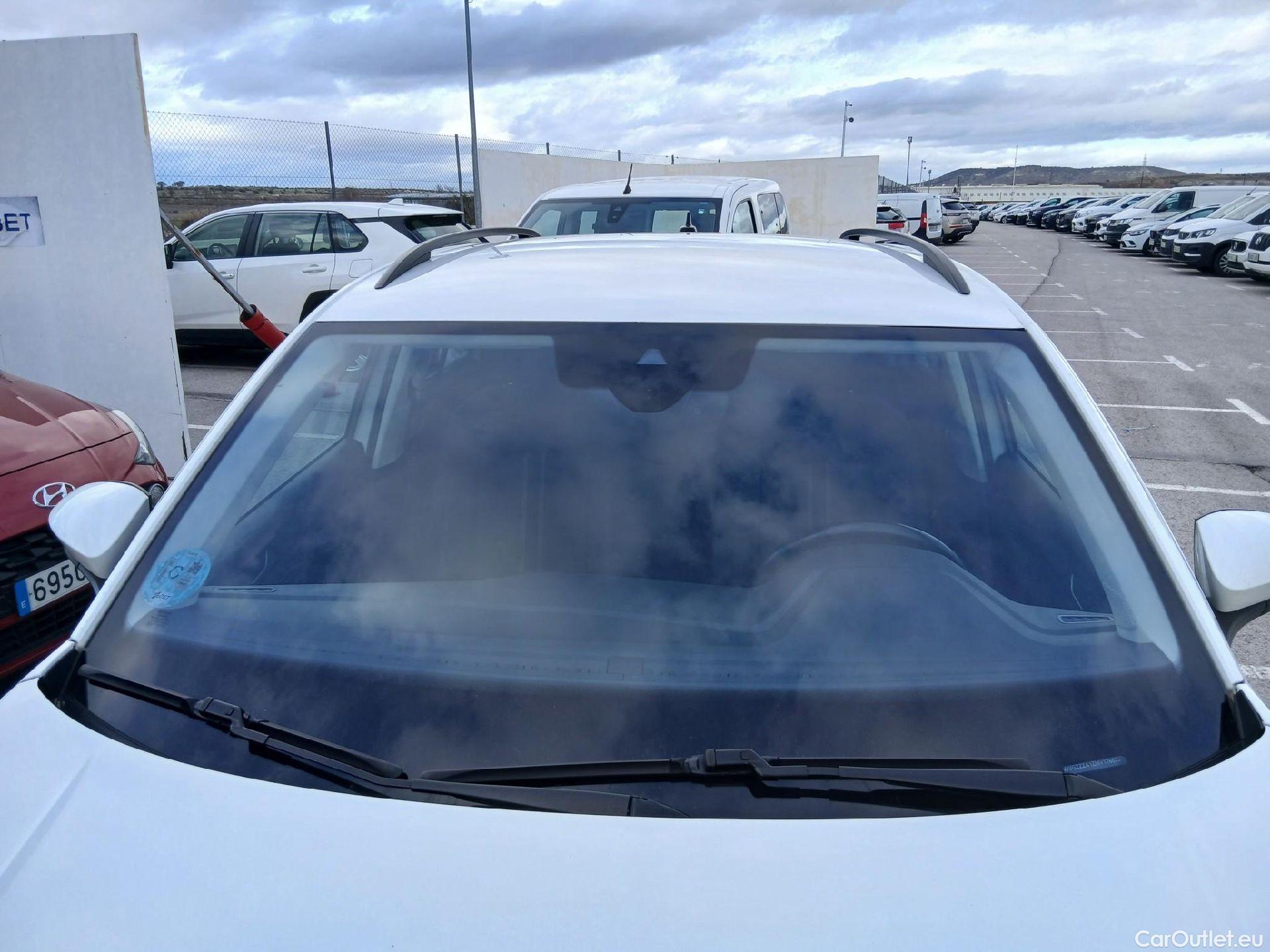  Volkswagen  T-ROC VOLKSWAGEN  / 2017 / 5P / todoterreno Advance 2.0 TDI 85kW (115CV) #1