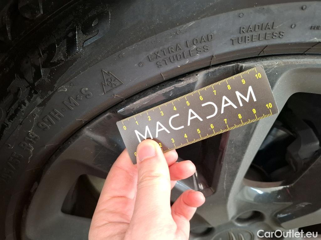  Citroen  C5  Aircross Shine Pack 1.6 PureTech 180CV BVA8 E6d #24