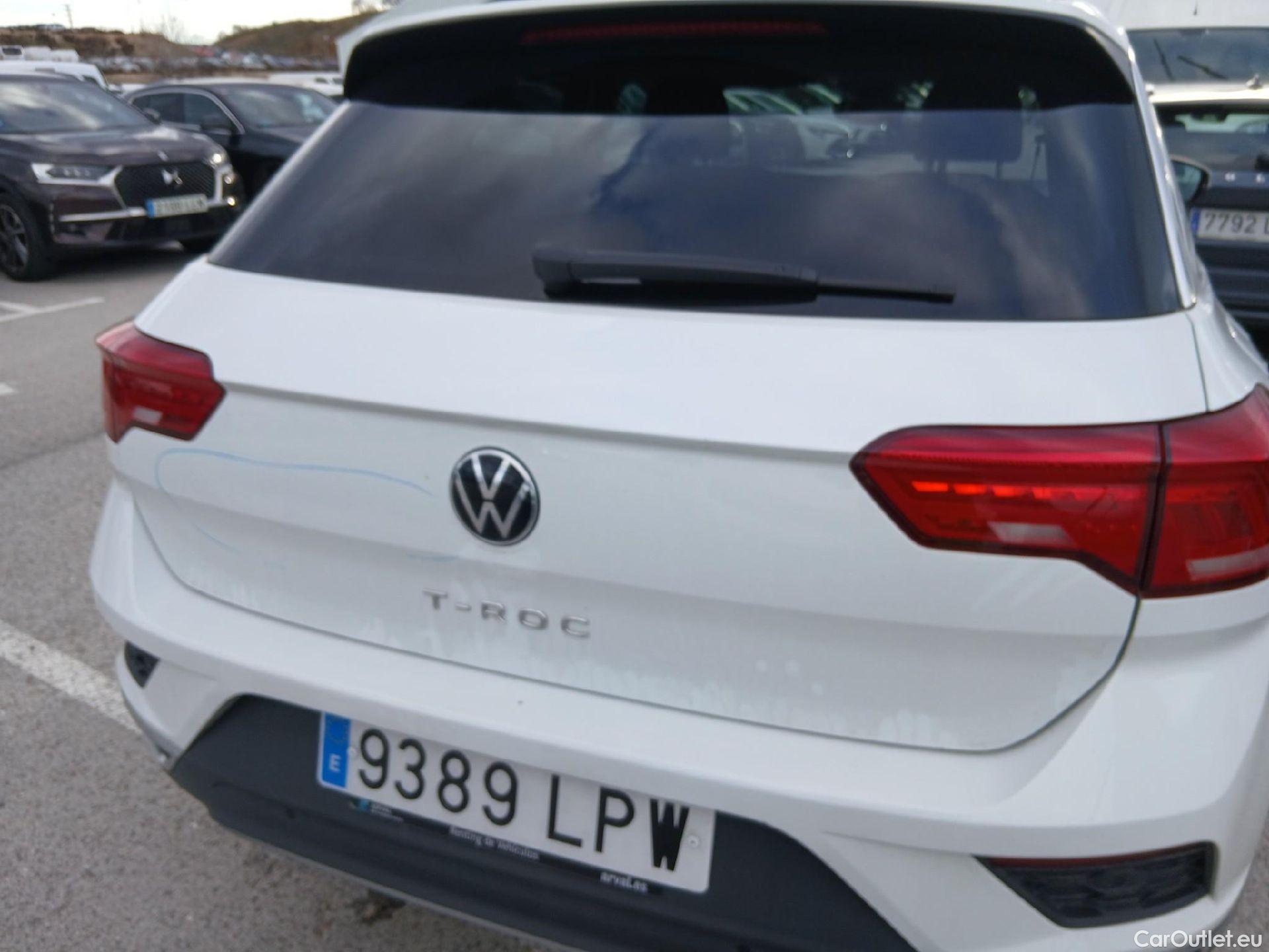 Volkswagen  T-ROC VOLKSWAGEN  / 2017 / 5P / todoterreno Advance 2.0 TDI 85kW (115CV) #29