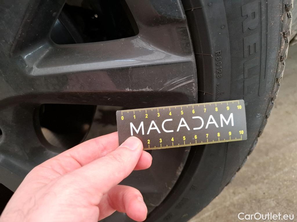  Citroen  C5  Aircross Shine Pack 1.6 PureTech 180CV BVA8 E6d #11