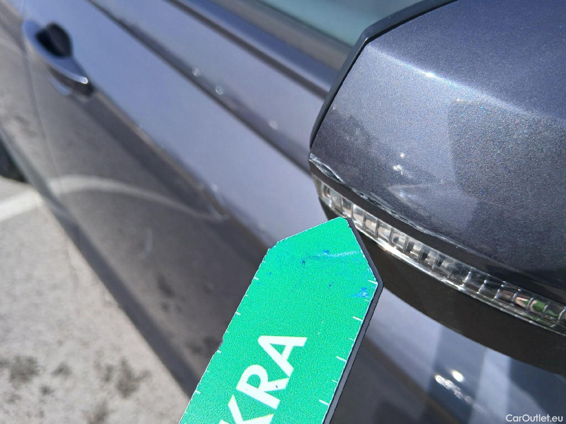  Volkswagen  Polo VOLKSWAGEN  / 2021 / 5P / berlina con portón  1.0 TSI 70kW (95CV) #51