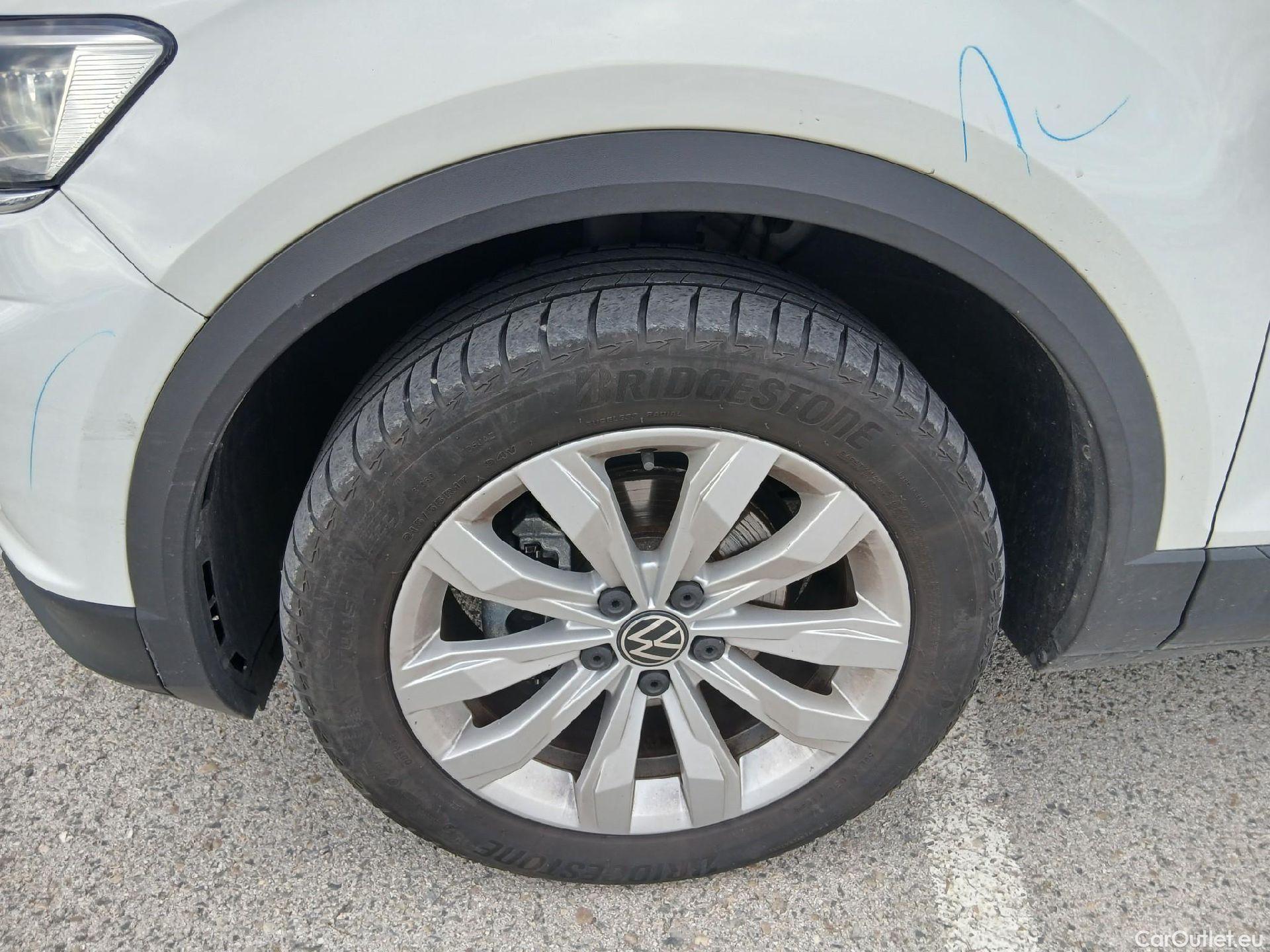  Volkswagen  T-ROC VOLKSWAGEN  / 2017 / 5P / todoterreno Advance 2.0 TDI 85kW (115CV) #12